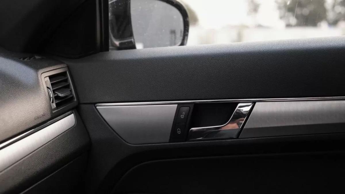 mercedes-benz-classe-e-2009-diesel-2143cc