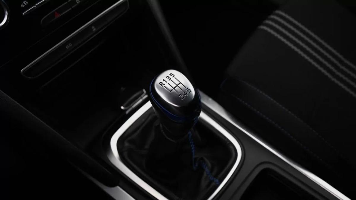 renault-megane-sport-tourer-2019-diesel-1461cc