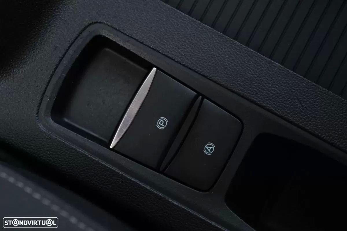 ford-focus-2020-gasolina-999cc