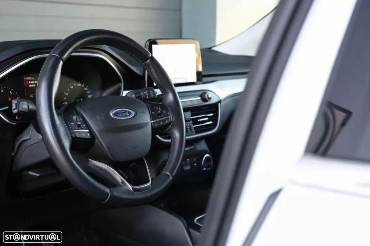 ford-focus-2020-gasolina-999cc