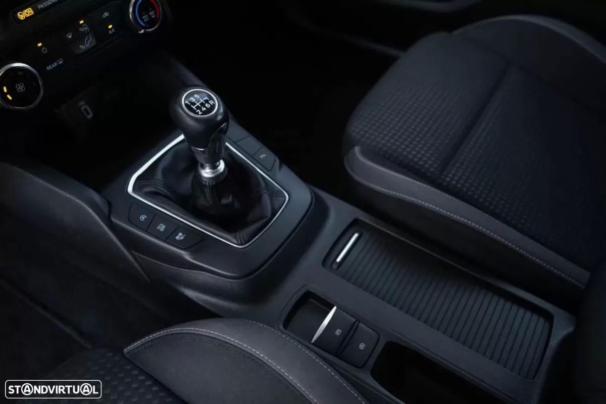 ford-focus-2020-gasolina-999cc