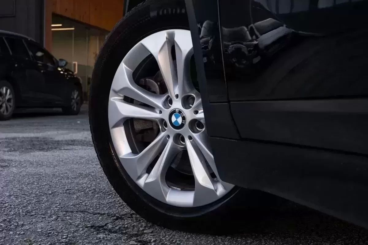 bmw-x1-2021-hibrido-a-gasolina-1449cc