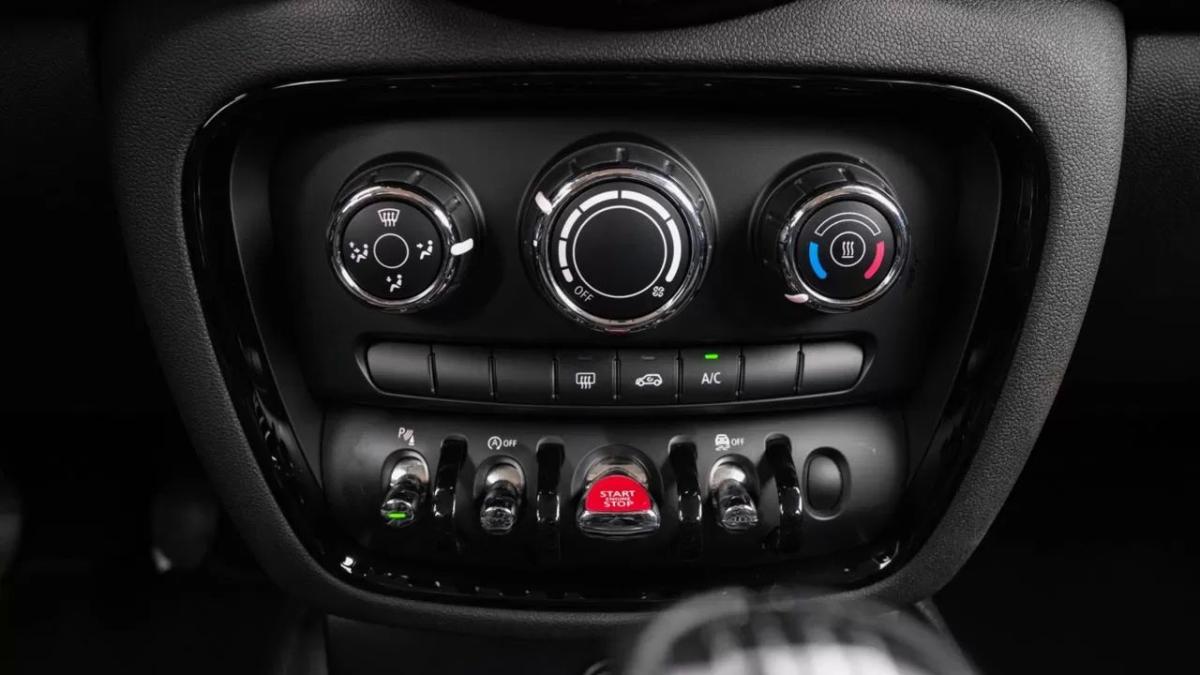 mini-clubman-2018-diesel-1995cc