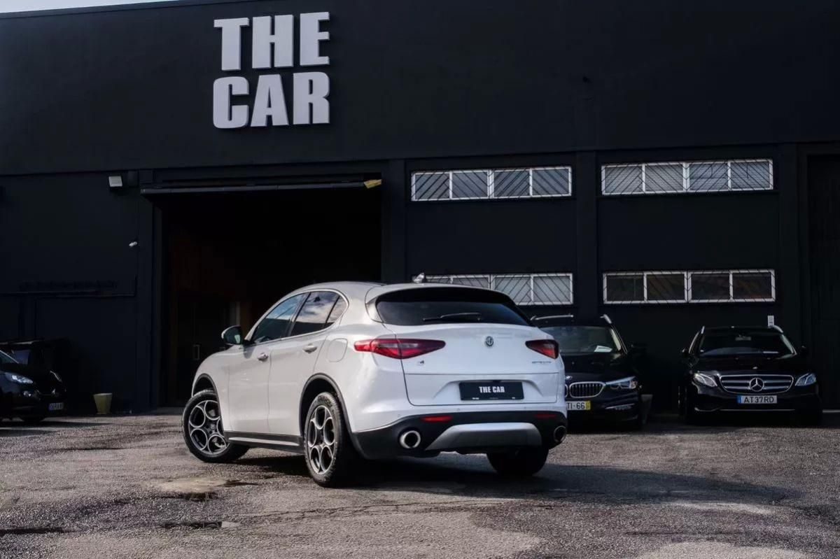 alfa-romeo-stelvio-2017-diesel-2143cc