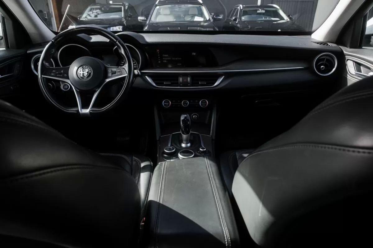 alfa-romeo-stelvio-2017-diesel-2143cc