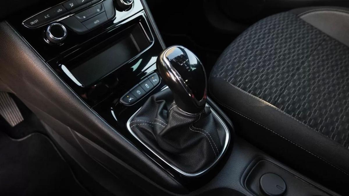 opel-astra-sport-tourer-2020-gasolina-1199cc