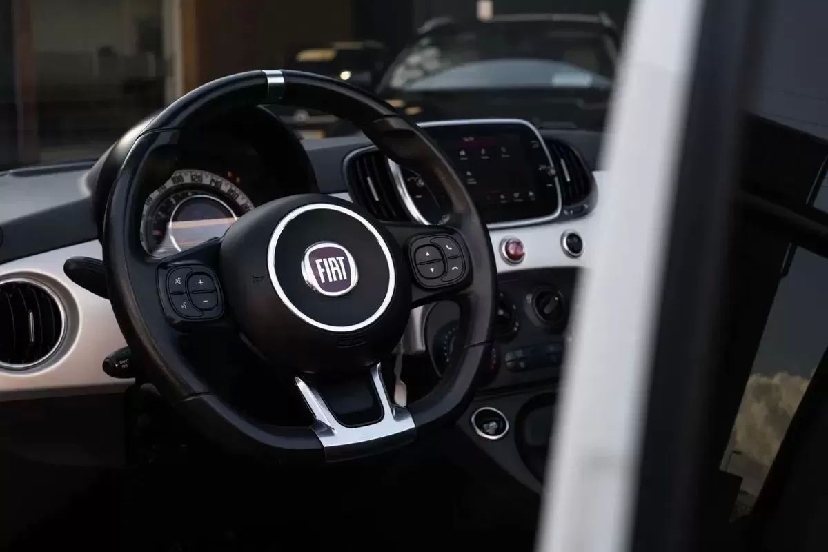 fiat-500c-2021-hibrido-a-gasolina-999cc