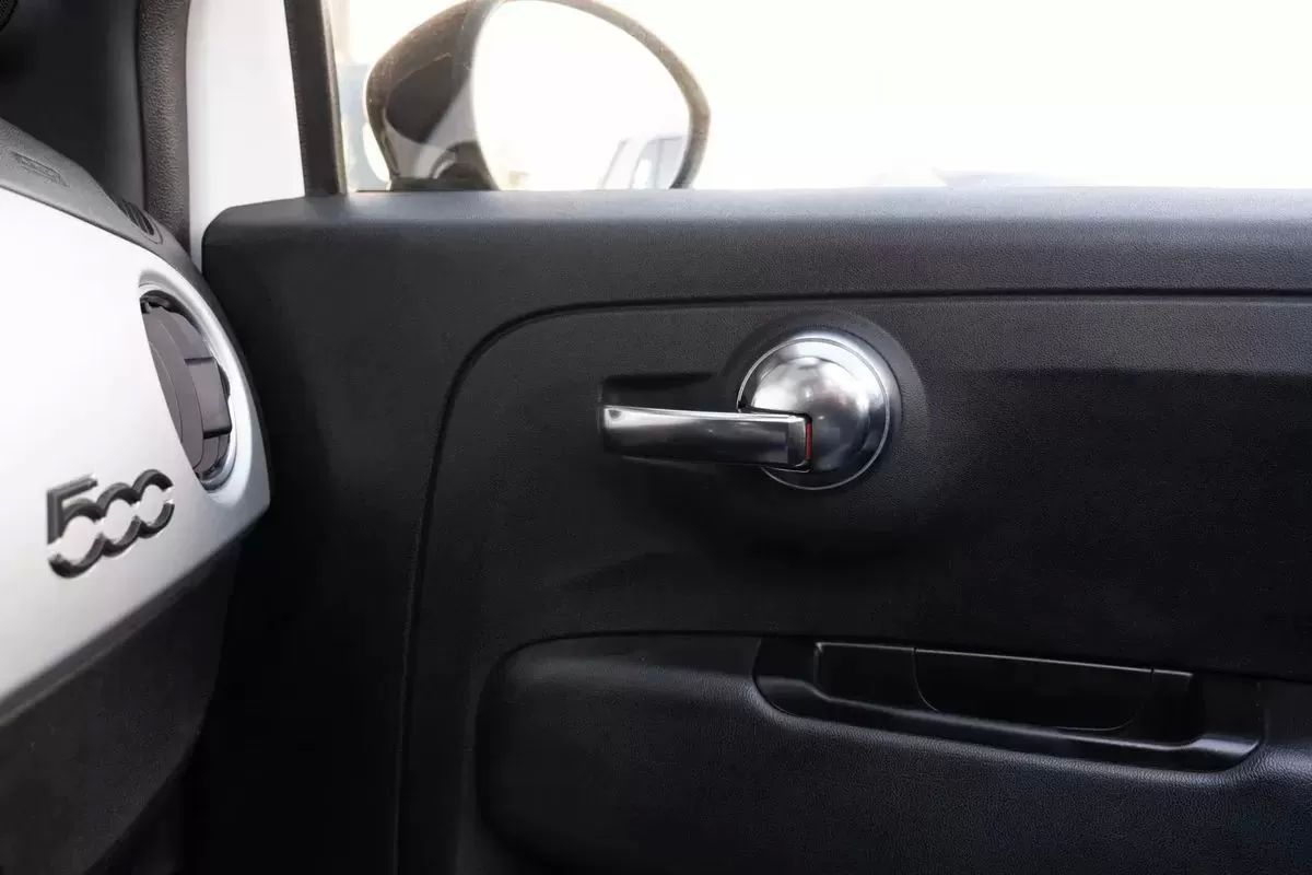fiat-500c-2021-hibrido-a-gasolina-999cc
