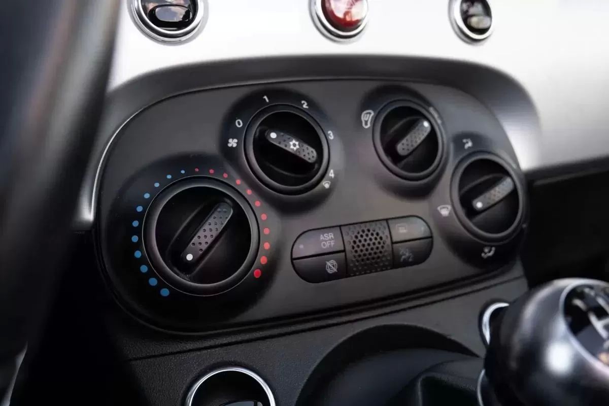 fiat-500c-2021-hibrido-a-gasolina-999cc