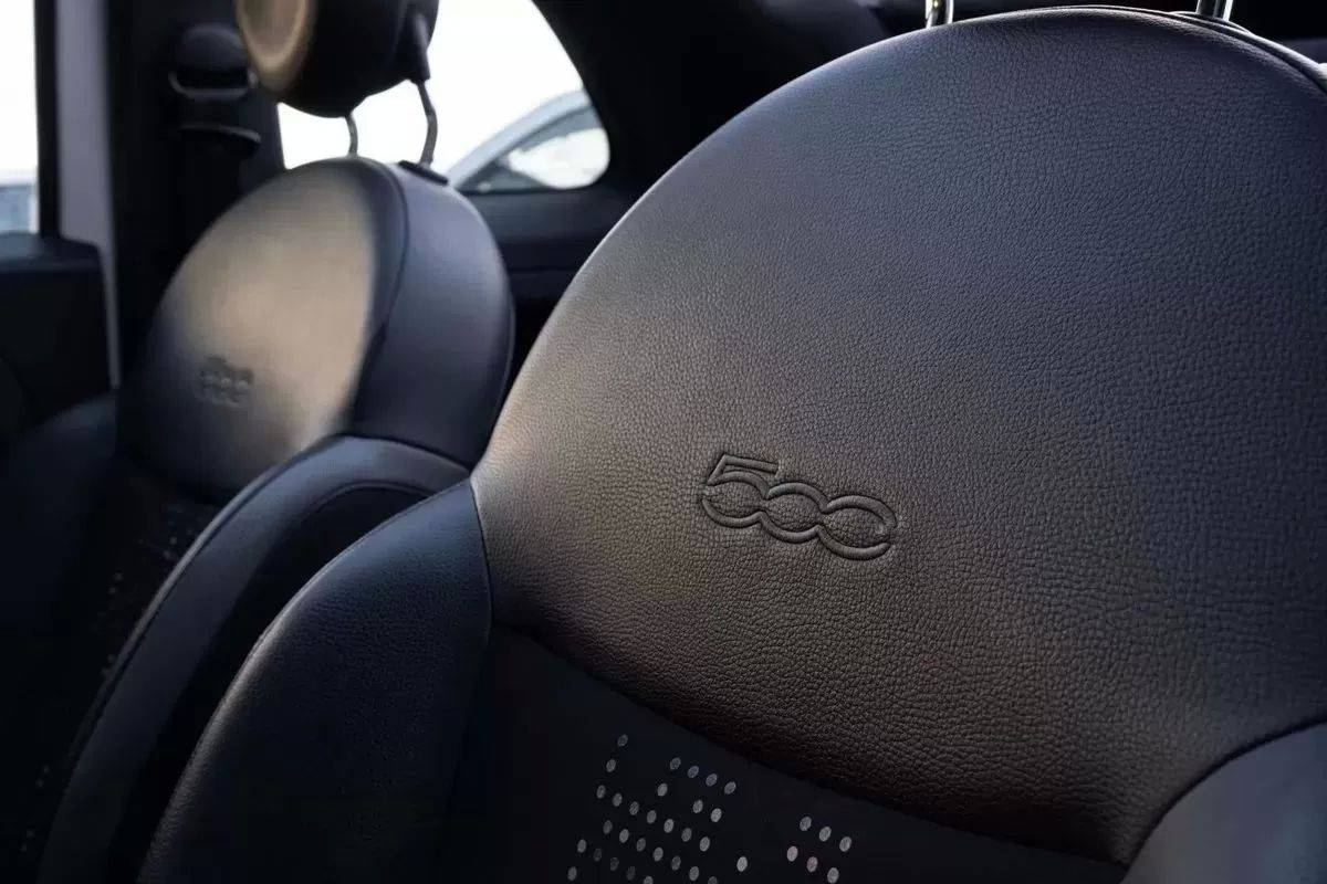 fiat-500c-2021-hibrido-a-gasolina-999cc