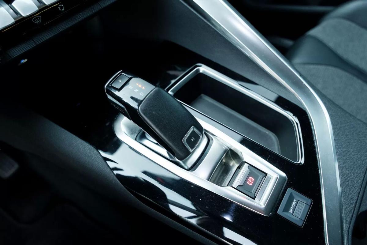 peugeot-3008-2020-diesel-1499cc