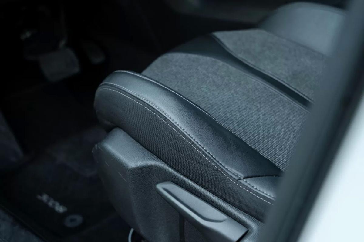 peugeot-3008-2020-diesel-1499cc