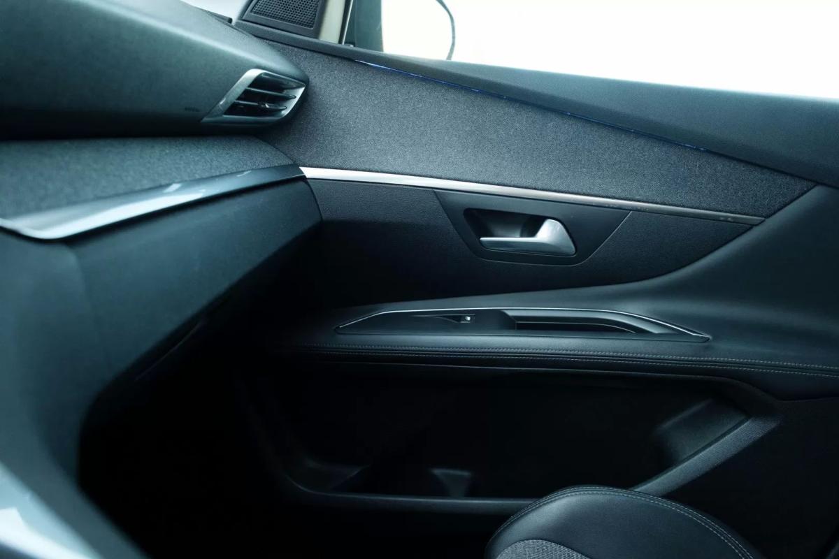 peugeot-3008-2020-diesel-1499cc