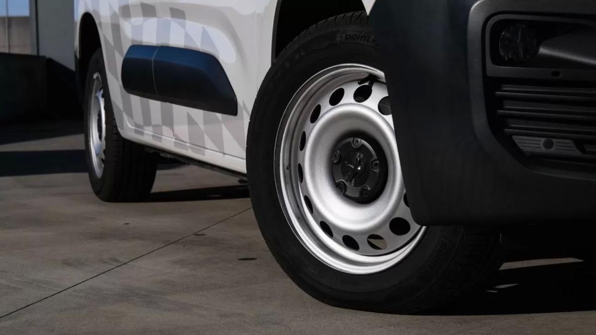 peugeot-partner-2019-diesel-1499cc