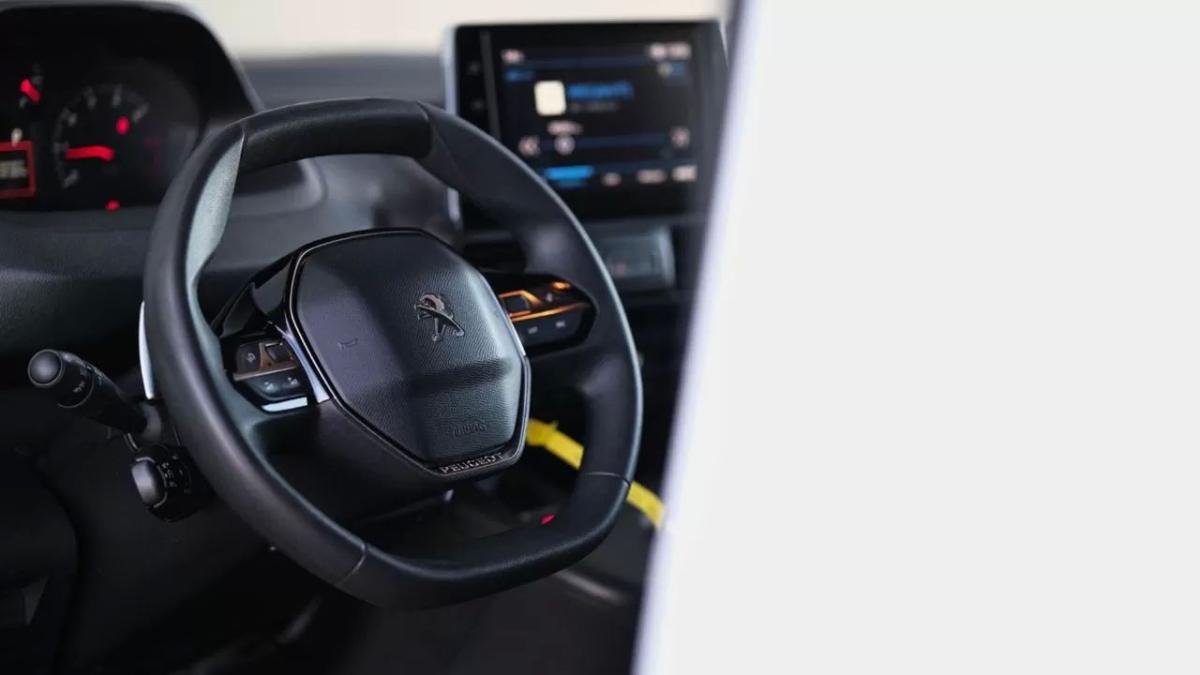peugeot-partner-2019-diesel-1499cc