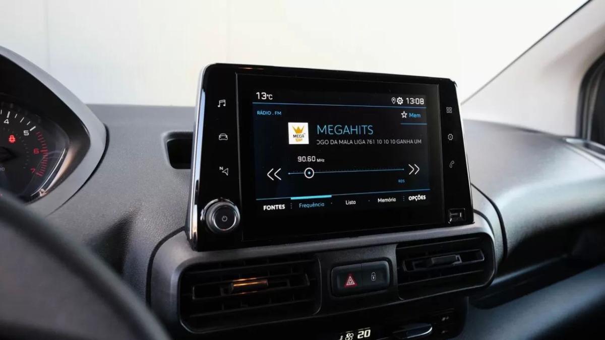 peugeot-partner-2019-diesel-1499cc