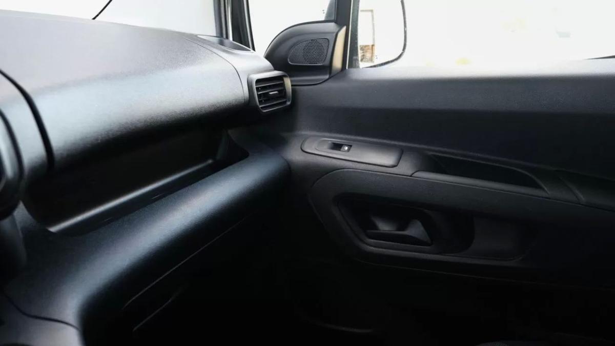 peugeot-partner-2019-diesel-1499cc