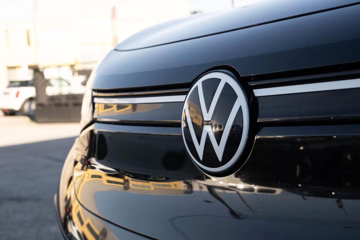 volkswagen-id-5-2023-eletrico-200cc