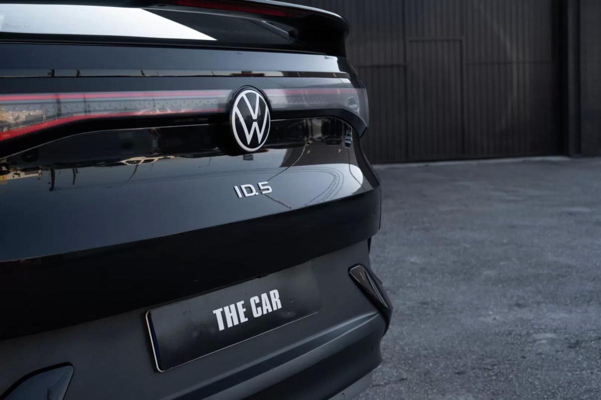 volkswagen-id-5-2023-eletrico-200cc