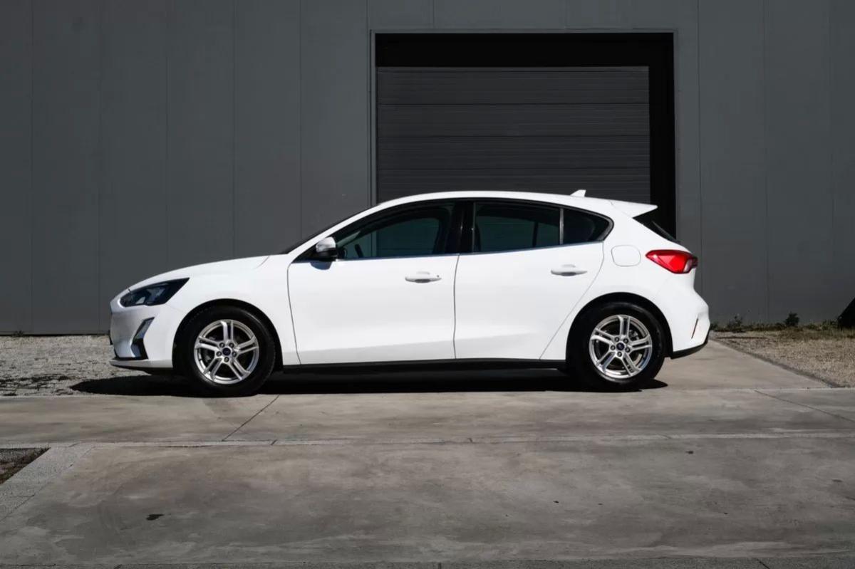 ford-focus-2020-gasolina-999cc