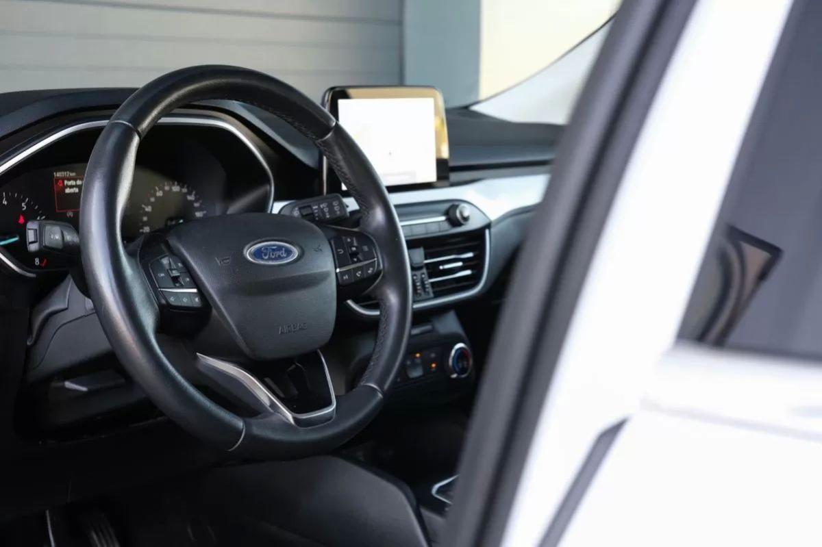 ford-focus-2020-gasolina-999cc