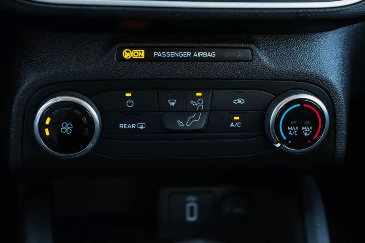 ford-focus-2020-gasolina-999cc
