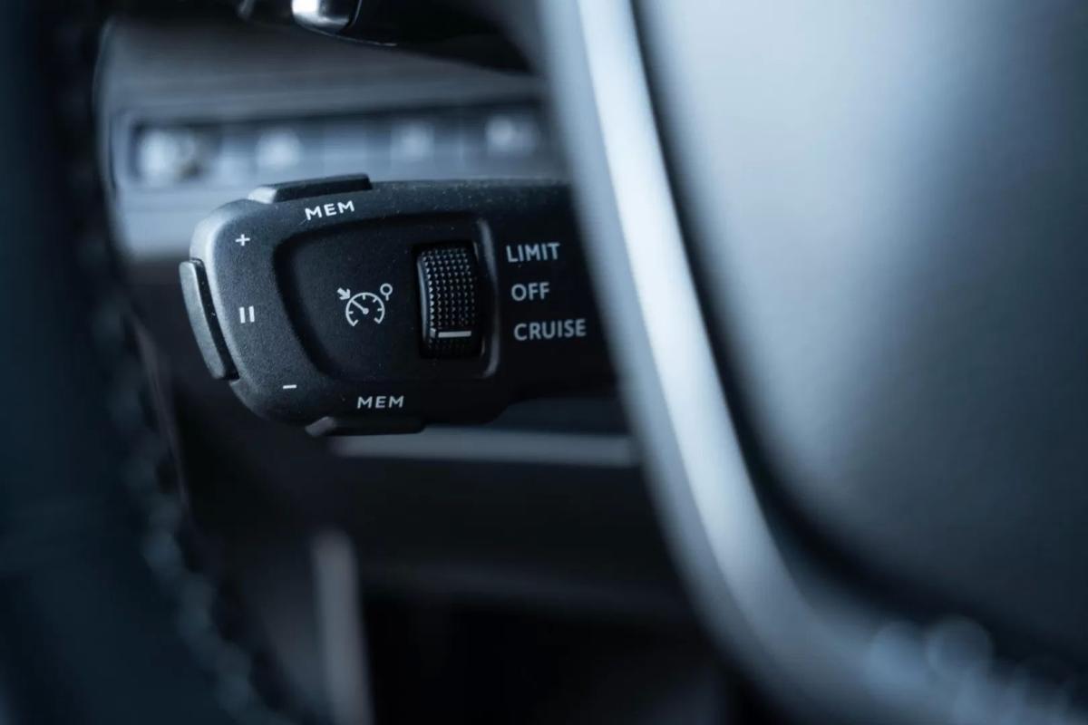 peugeot-3008-2021-hibrido-1598cc