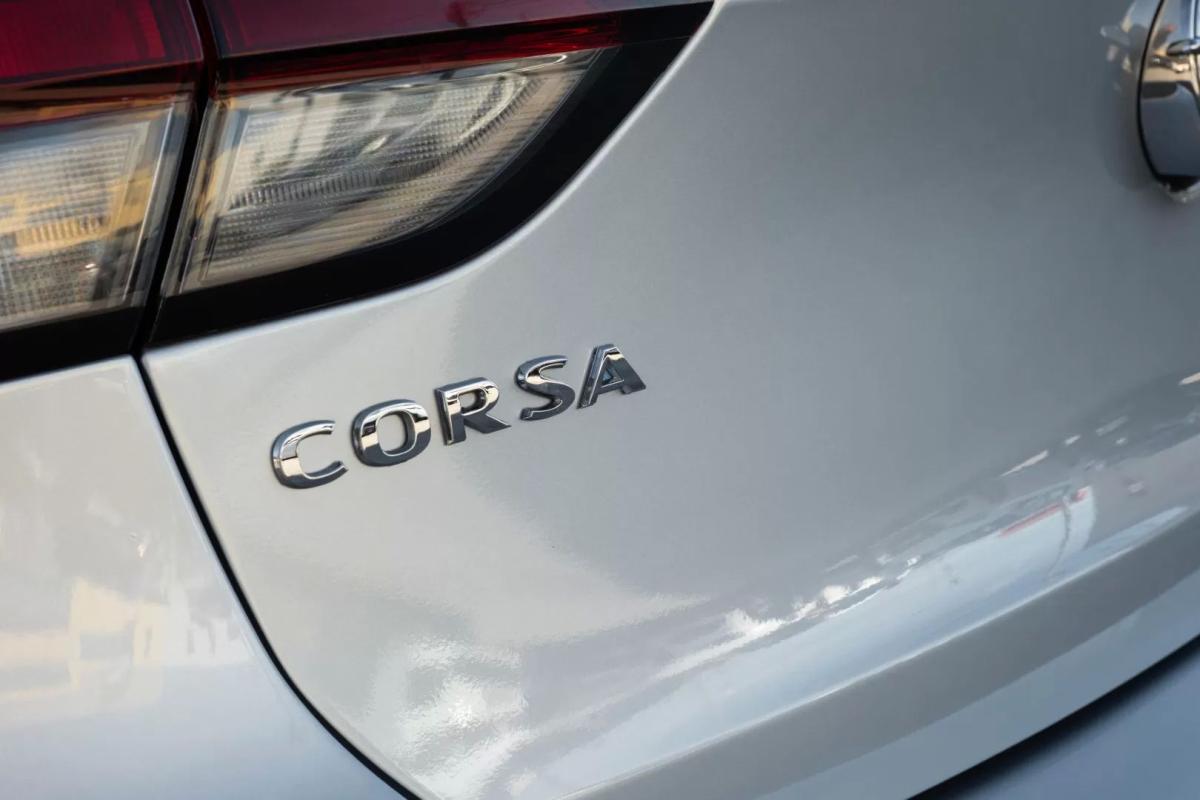 opel-corsa-2023-gasolina-1199cc