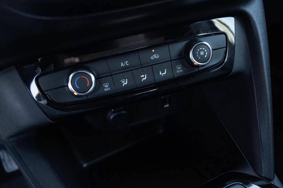opel-corsa-2023-gasolina-1199cc