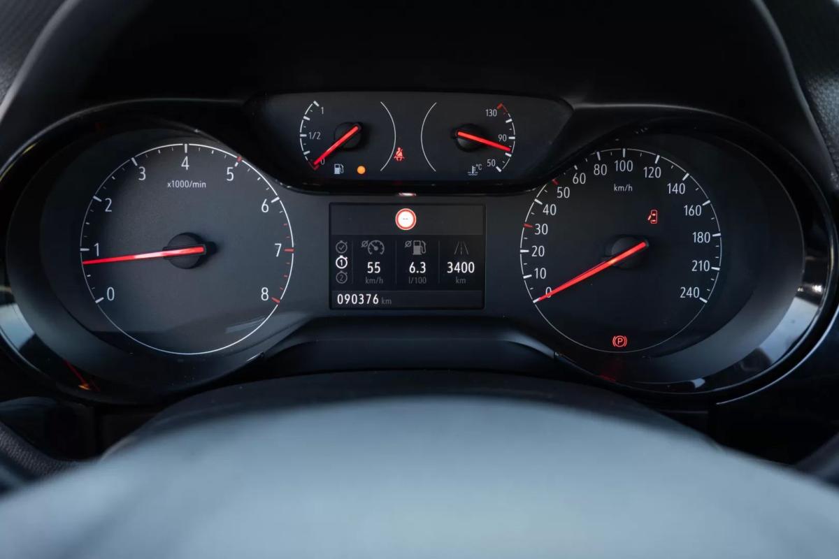 opel-corsa-2023-gasolina-1199cc
