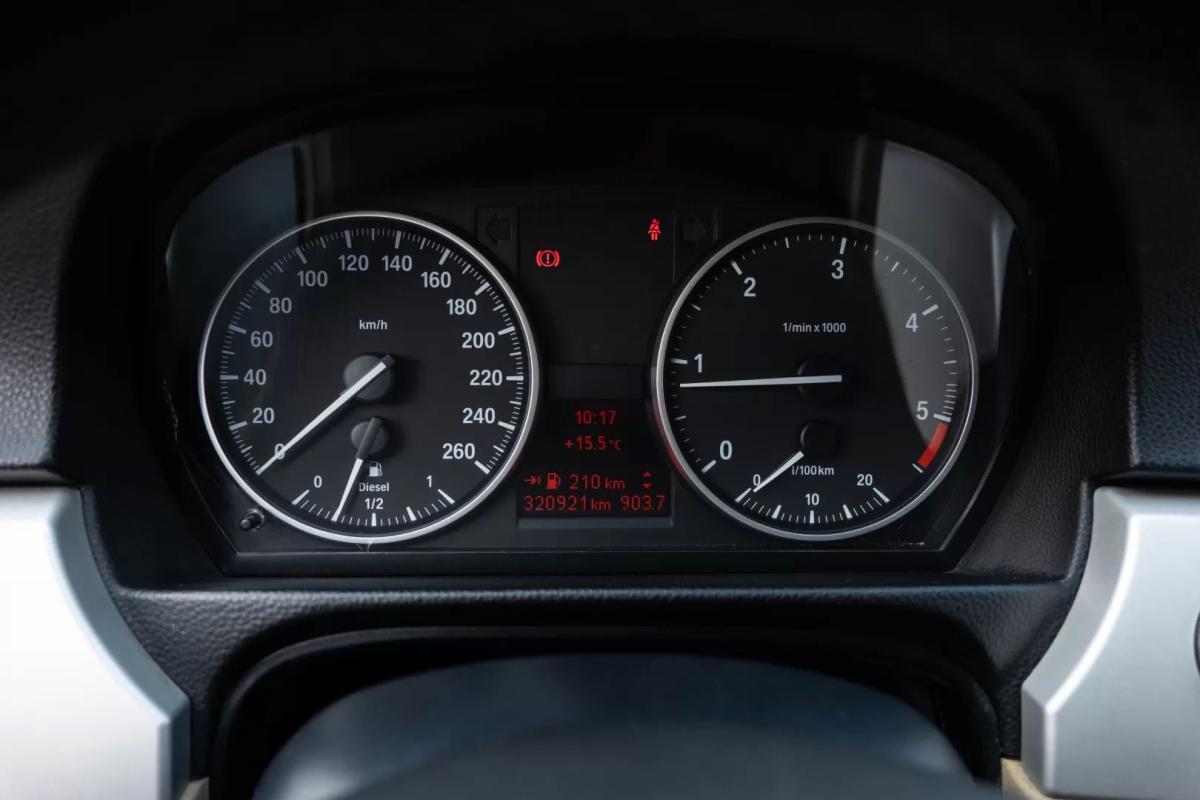 bmw-serie-3-2010-diesel-1995cc