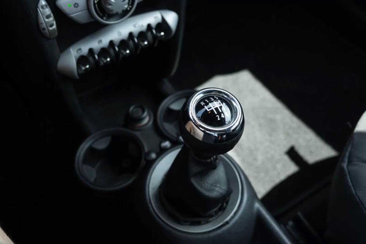 mini-cooper-2008-gasolina-1598cc