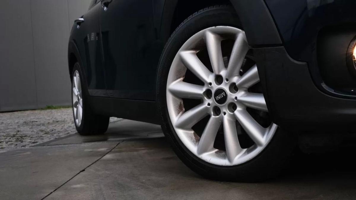 mini-clubman-2019-diesel-1496cc