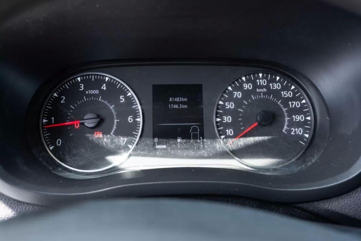 renault-master-2023-diesel-2300cc