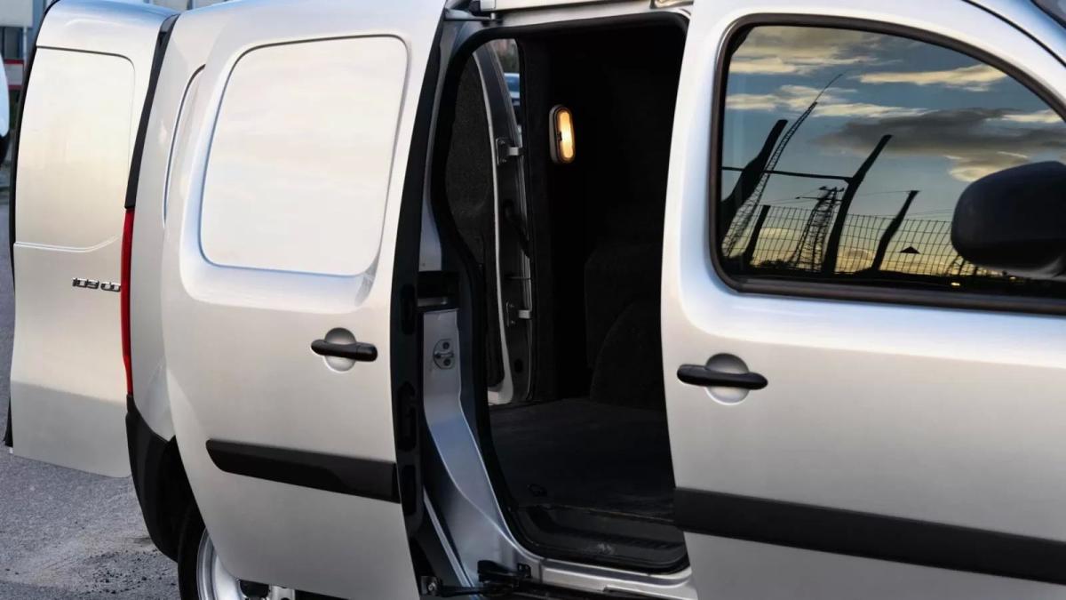 mercedes-benz-citan-2019-diesel-1461cc
