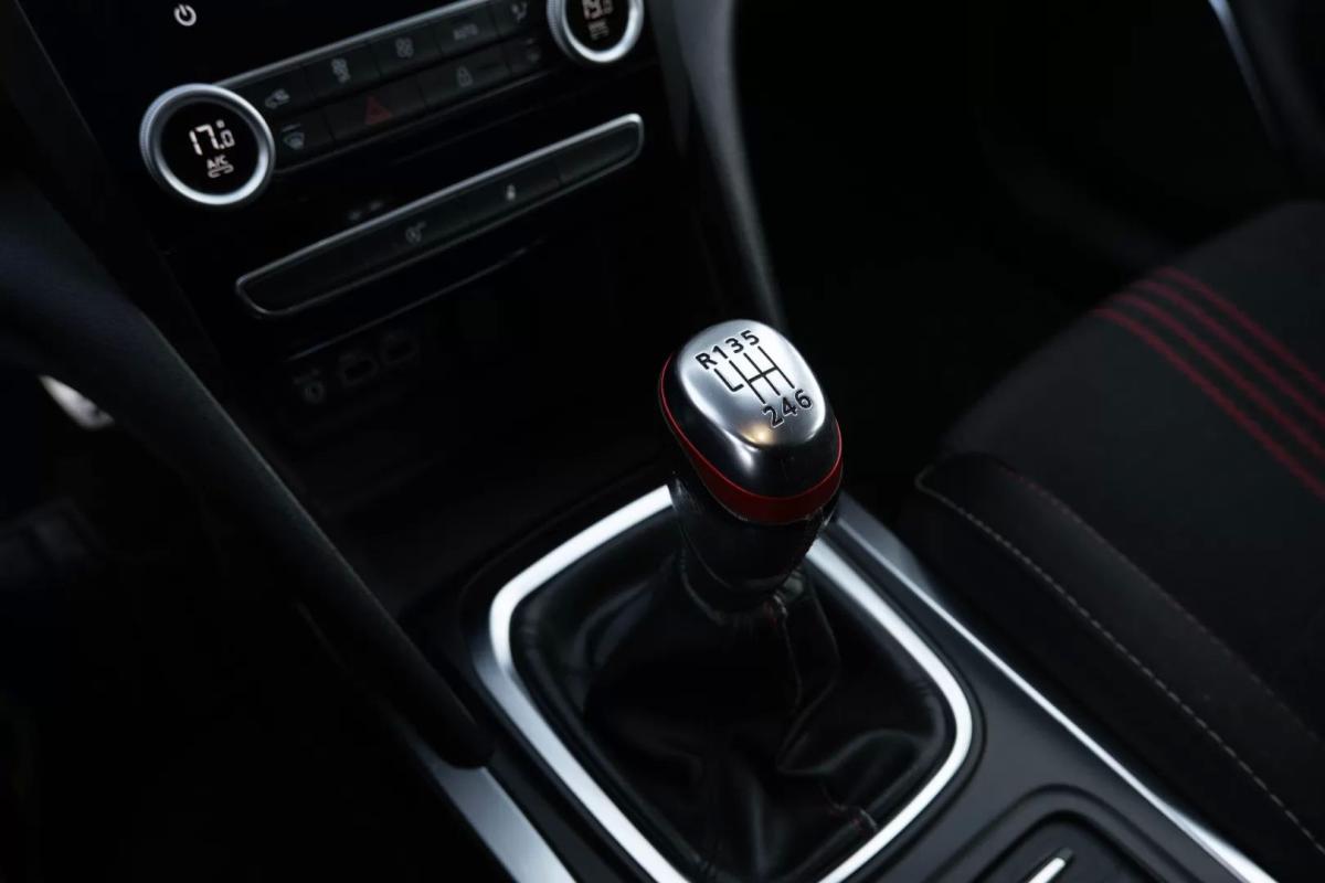 renault-megane-2021-diesel-1461cc