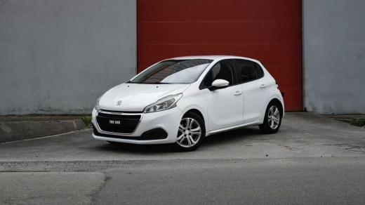 peugeot-208-2015-diesel-1560cc