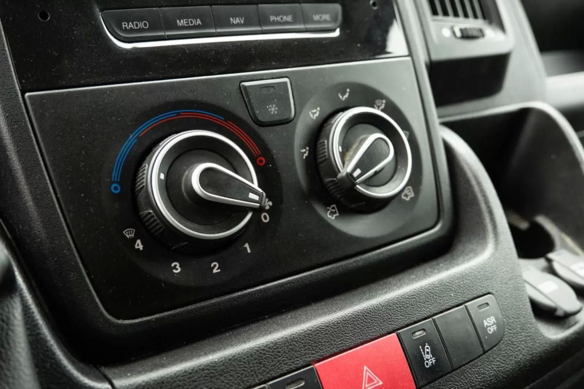 peugeot-boxer-2021-diesel-2179cc