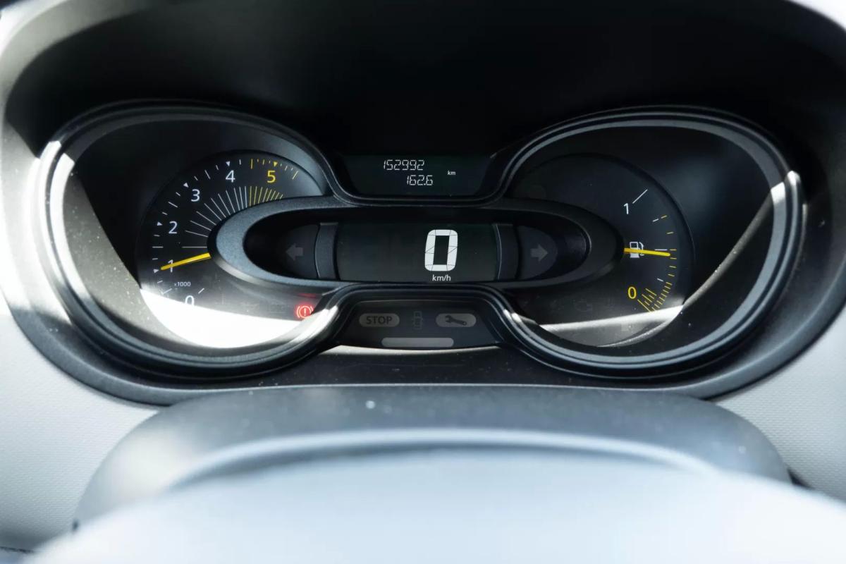renault-trafic-2016-diesel-1598cc