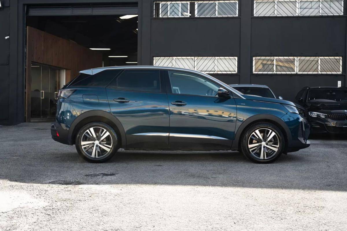 peugeot-3008-2022-hibrido-1598cc