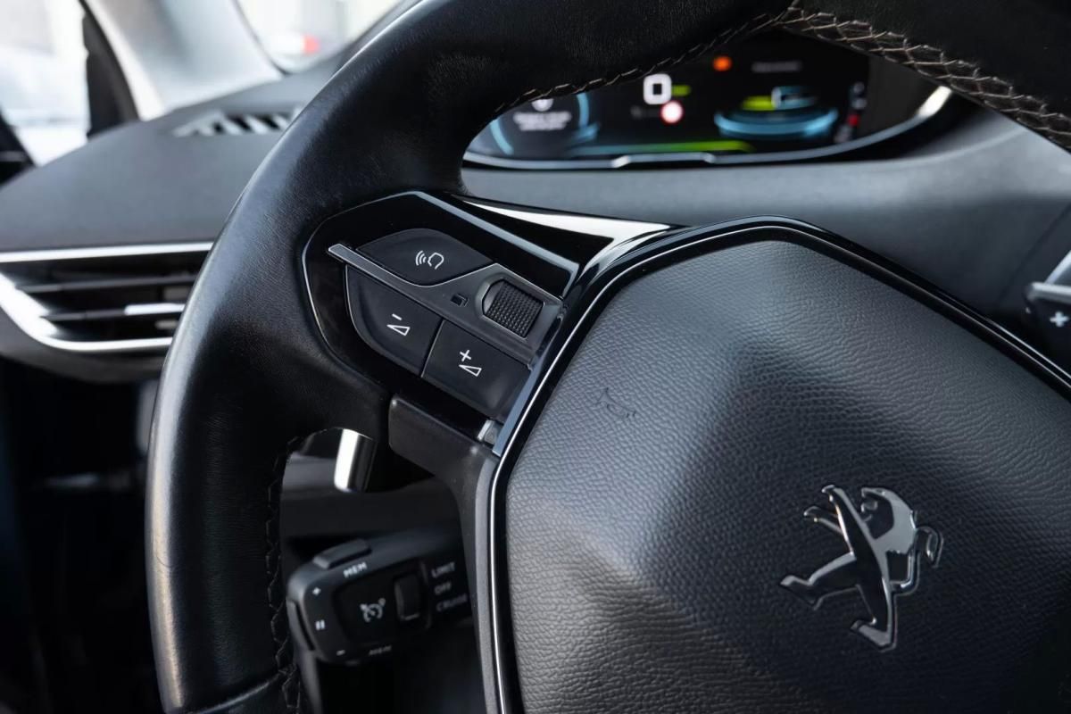 peugeot-3008-2022-hibrido-1598cc