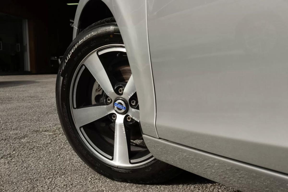 volvo-v40-2013-diesel-1560cc