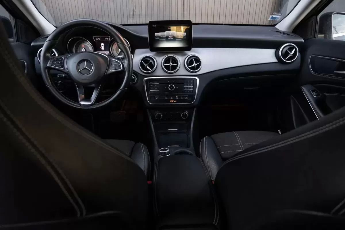 mercedes-benz-gla-2016-diesel-2143cc