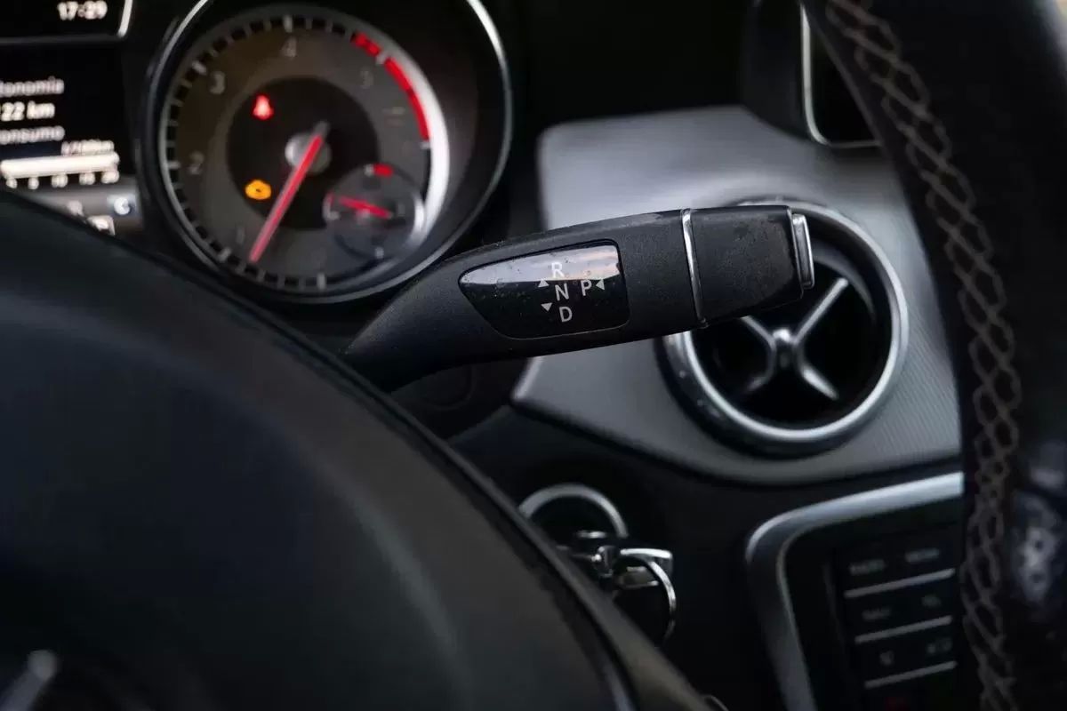 mercedes-benz-gla-2016-diesel-2143cc