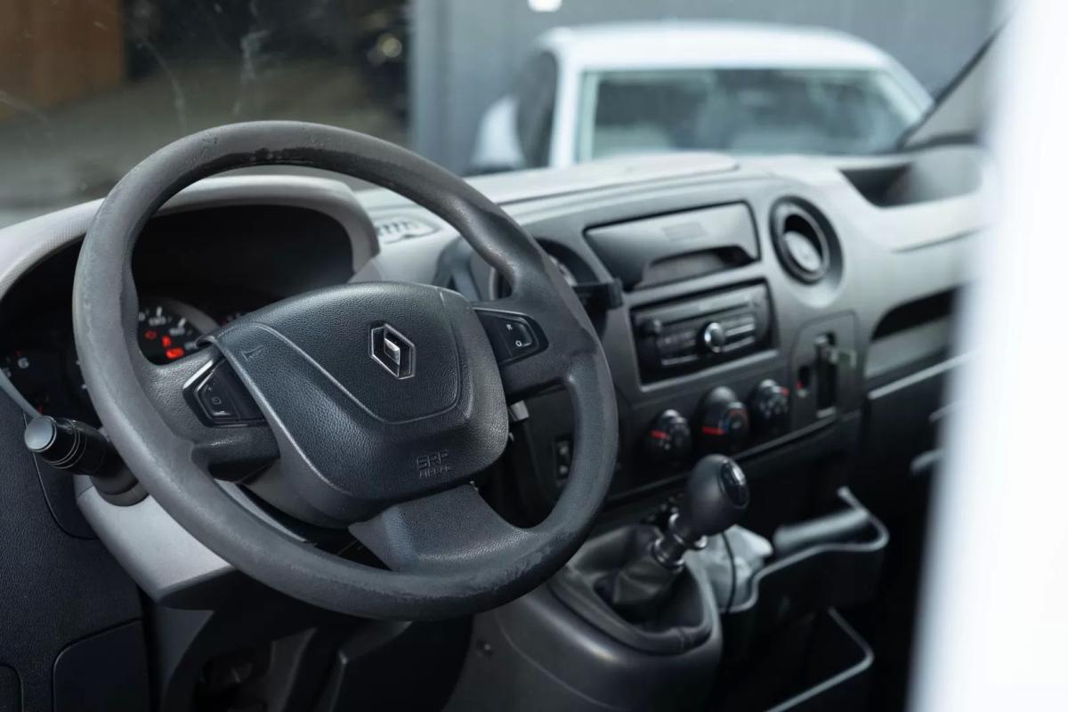 renault-master-2016-diesel-2300cc