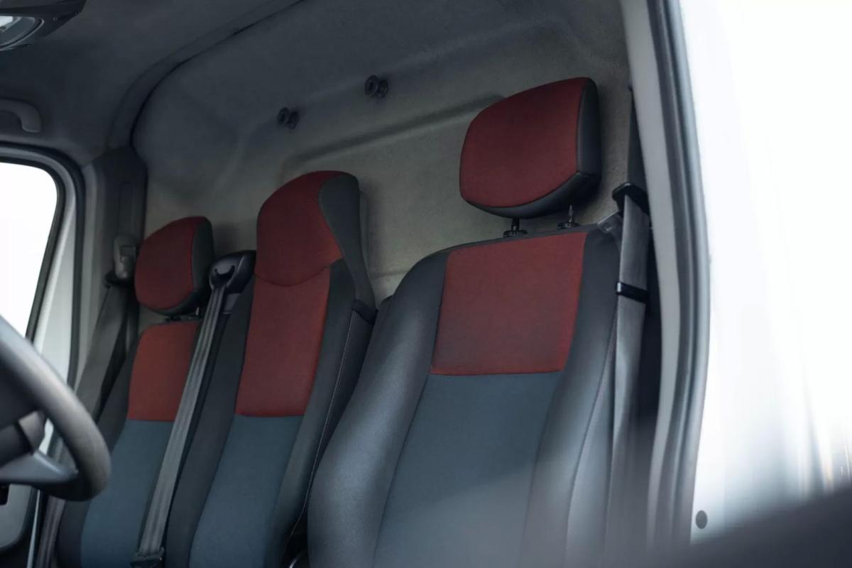 renault-master-2016-diesel-2300cc