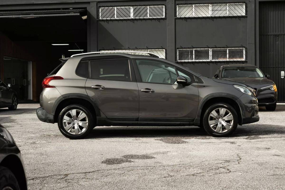 peugeot-2008-2019-gasolina-1199cc