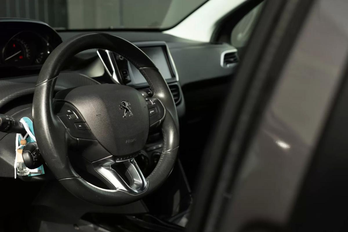 peugeot-2008-2019-gasolina-1199cc