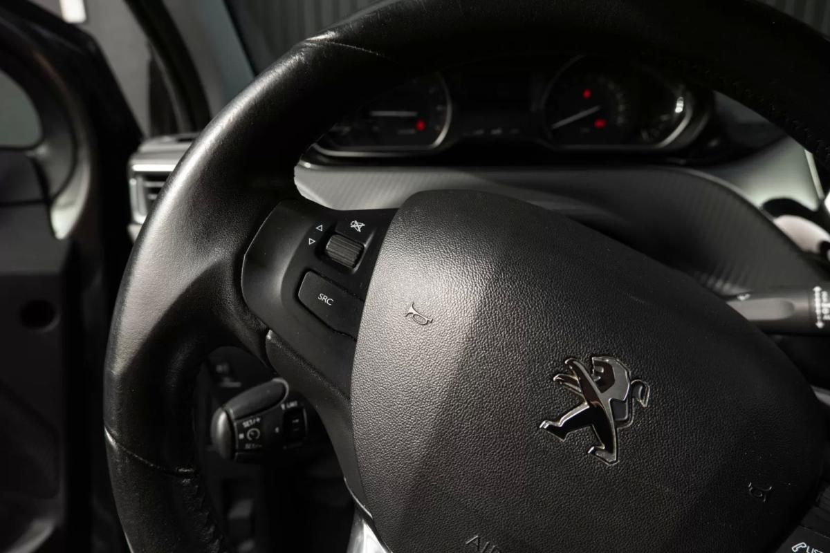 peugeot-2008-2019-gasolina-1199cc