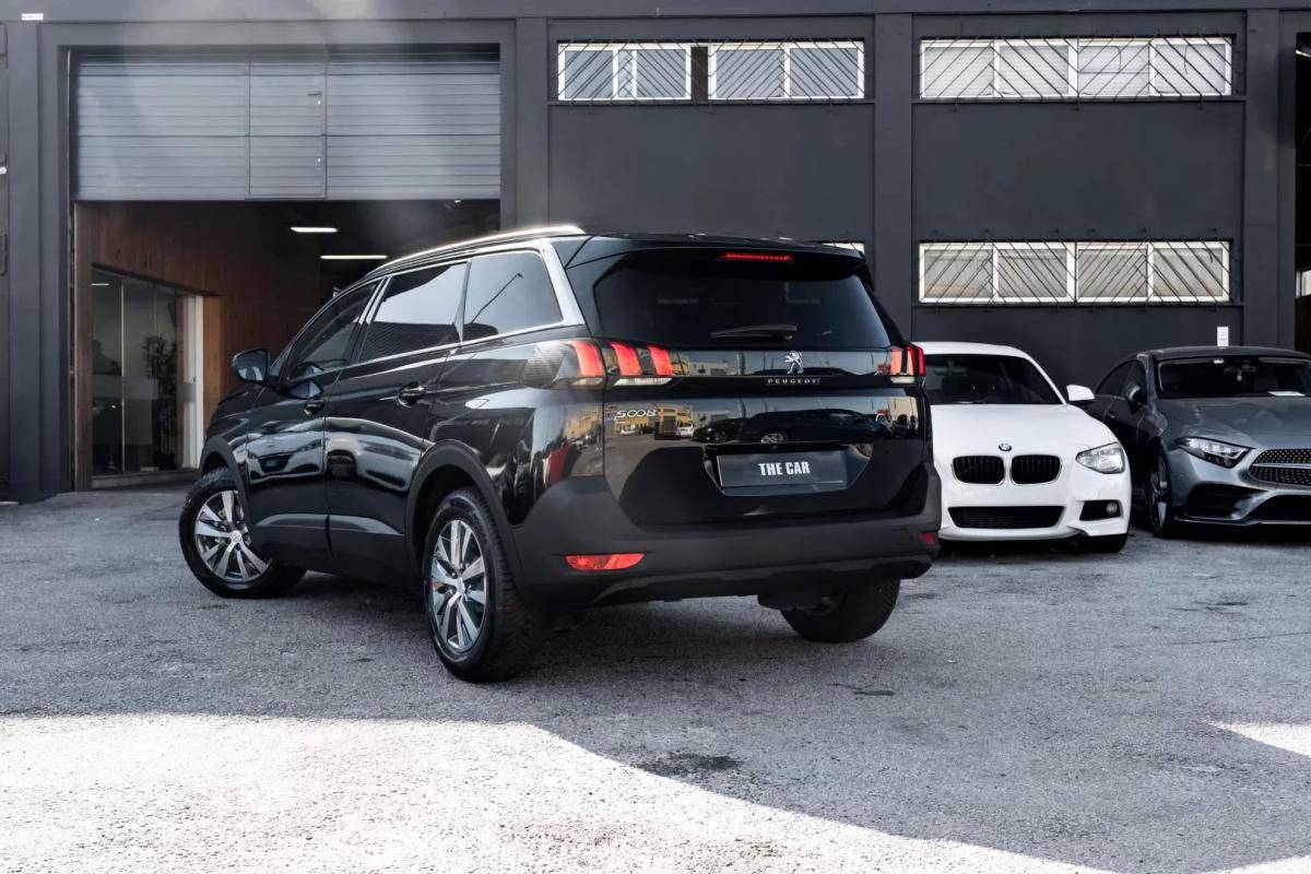 peugeot-5008-2020-gasolina-1199cc